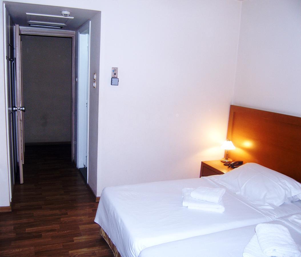 Theoxenia Hotel Athens Exterior photo